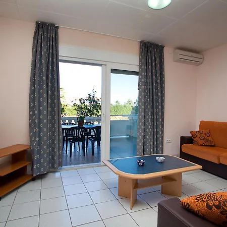 Royal Delta-4 Appartement Riumar